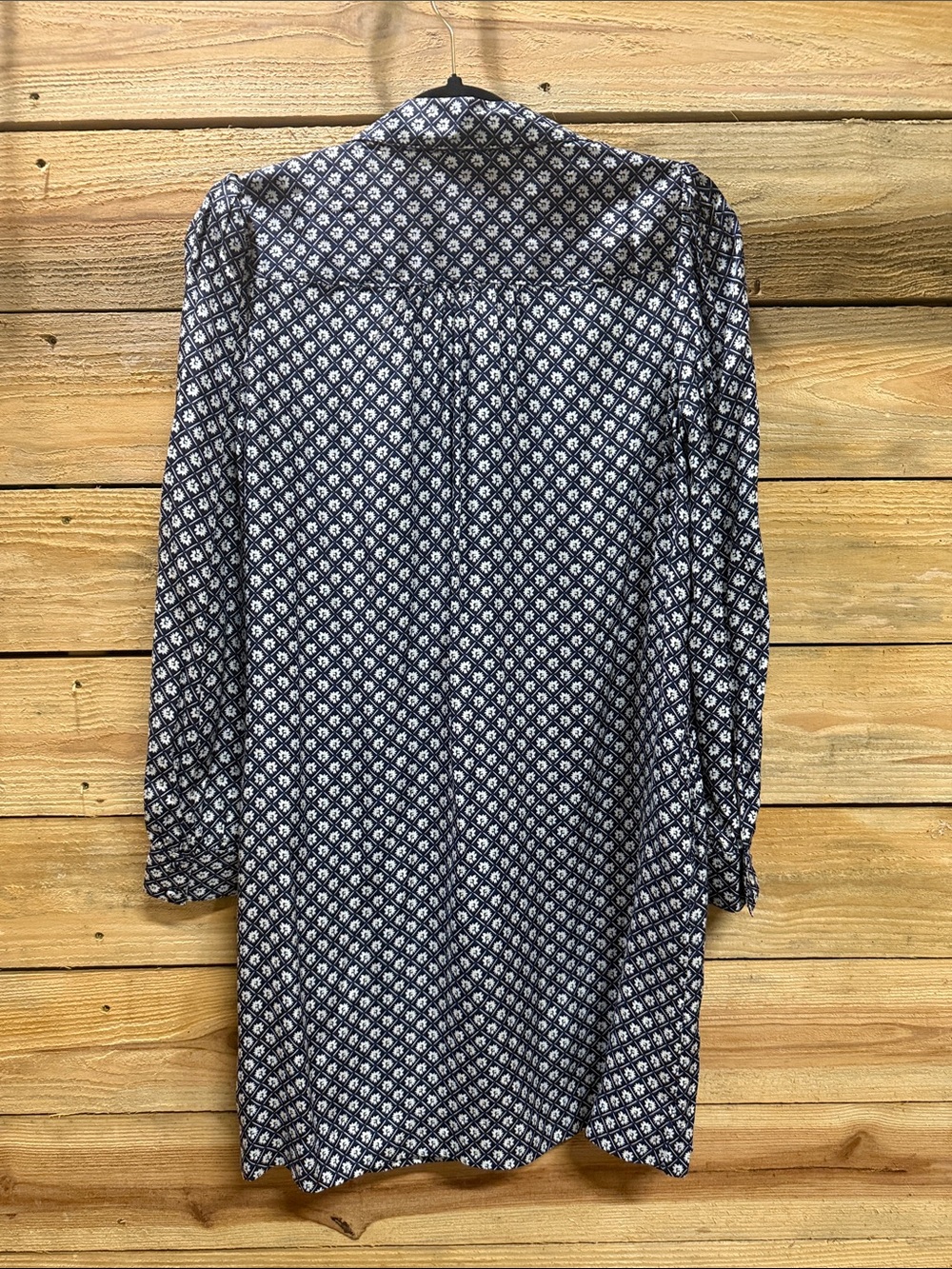 Vineyard Vines Navy and White Printed Silk Blend Shirt Dress - Picture 4 of 8